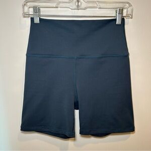 SET Active Luxform Bike Shorts Blue Size Small